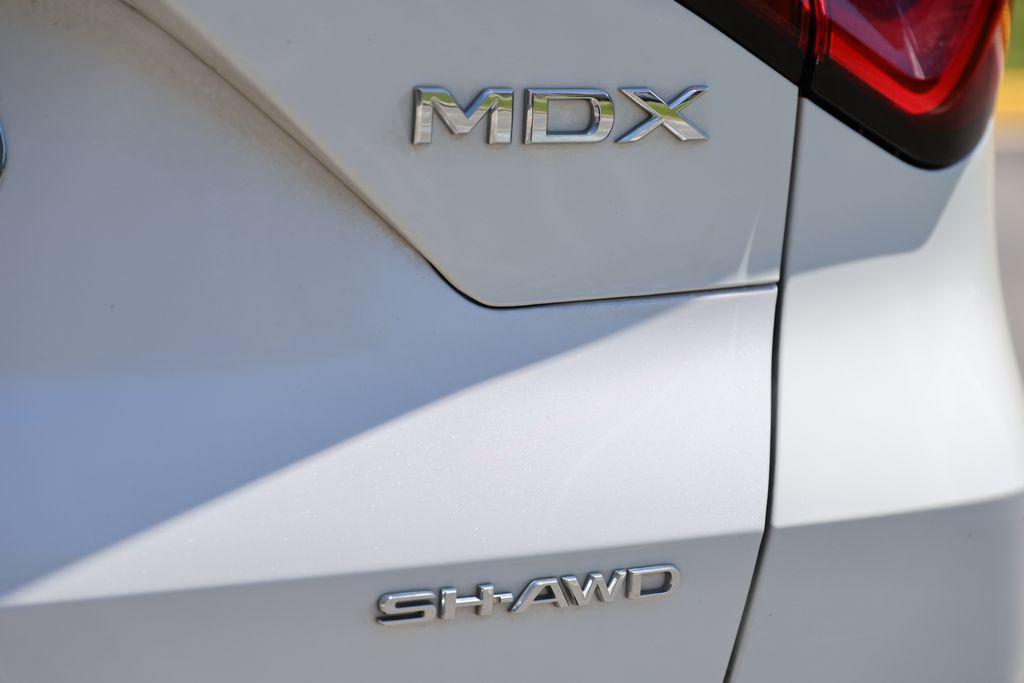 used 2024 Acura MDX car, priced at $47,983