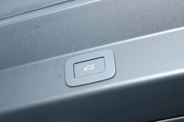 new 2026 Land Rover Range Rover Sport car, priced at $90,795