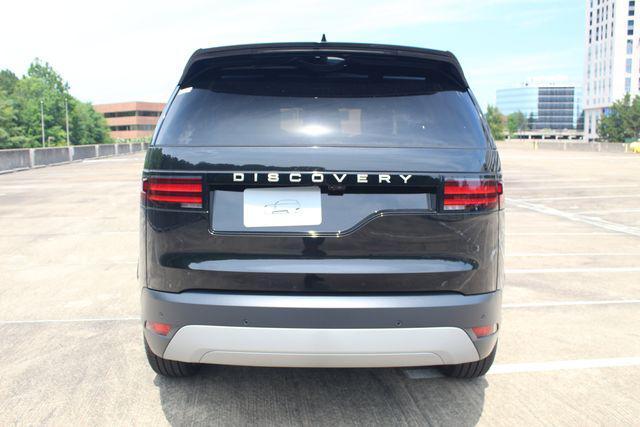new 2025 Land Rover Discovery car, priced at $65,193
