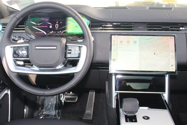new 2026 Land Rover Range Rover car, priced at $134,165
