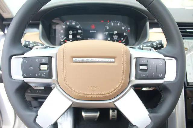 new 2025 Land Rover Discovery car, priced at $84,568