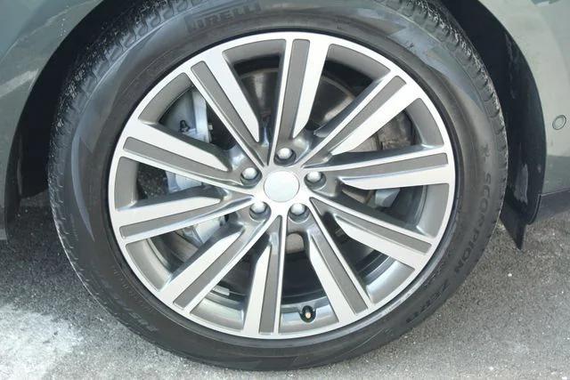 used 2023 Land Rover Range Rover car, priced at $92,994