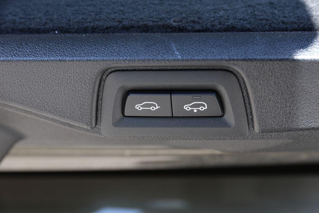 used 2025 BMW X7 car, priced at $74,983