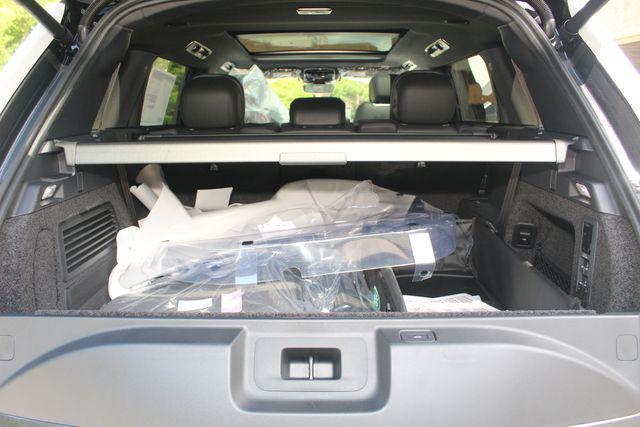 new 2025 Land Rover Range Rover car, priced at $157,900