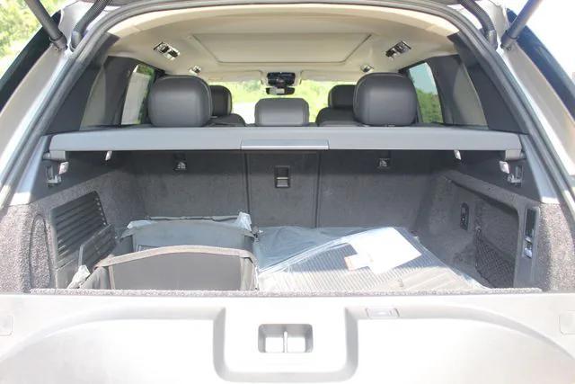 new 2025 Land Rover Range Rover car, priced at $122,725