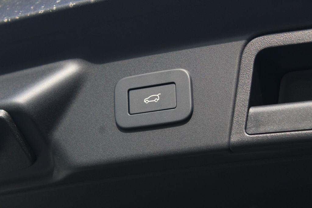 new 2026 Land Rover Range Rover Velar car, priced at $71,524