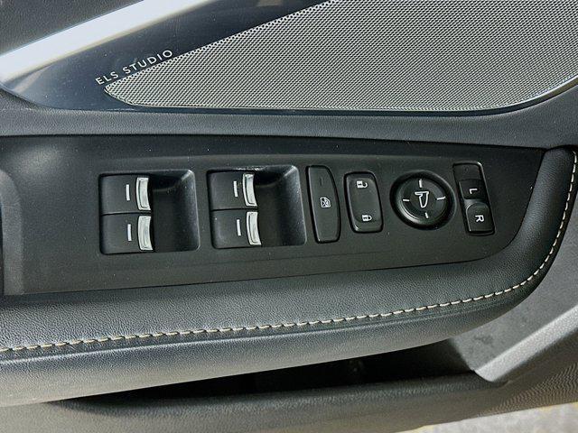 used 2020 Acura RDX car, priced at $20,496