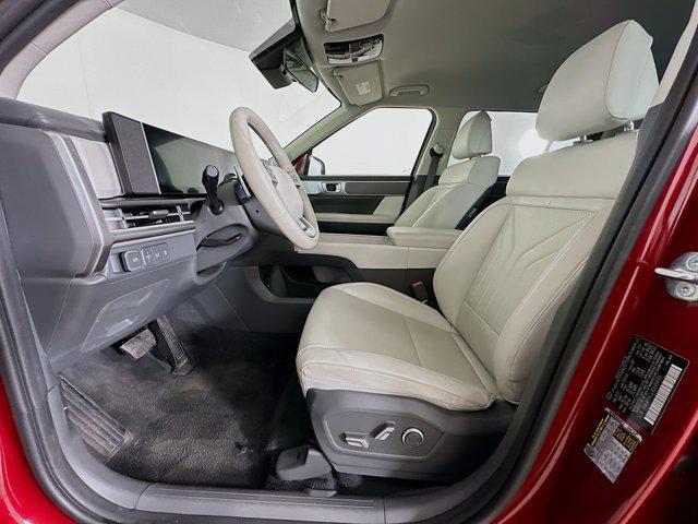 used 2025 Hyundai Santa Fe car, priced at $27,996