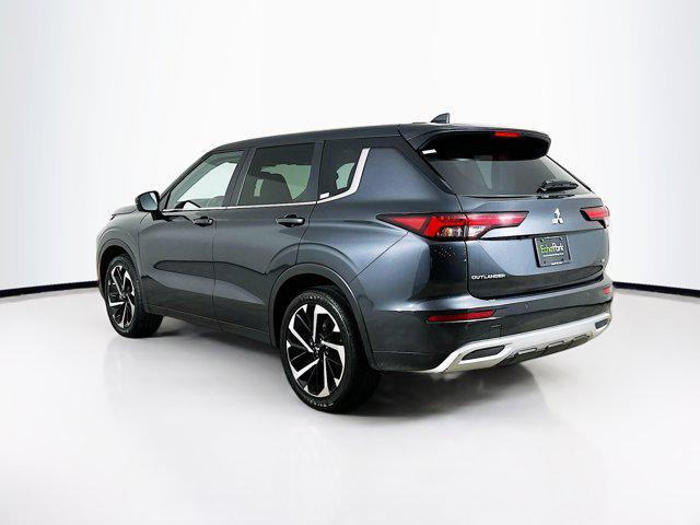used 2024 Mitsubishi Outlander car, priced at $20,297