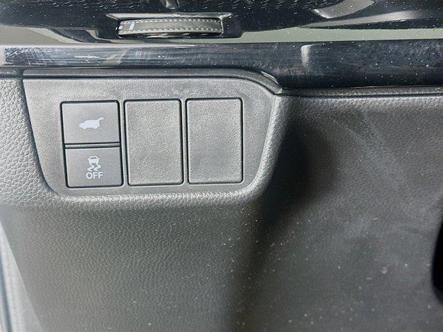 used 2025 Honda CR-V car, priced at $32,695