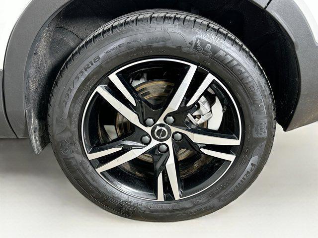 used 2025 Volvo XC40 car, priced at $26,987