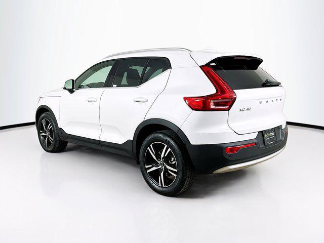 used 2025 Volvo XC40 car, priced at $26,987