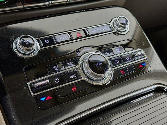 used 2022 Lincoln Nautilus car, priced at $23,987