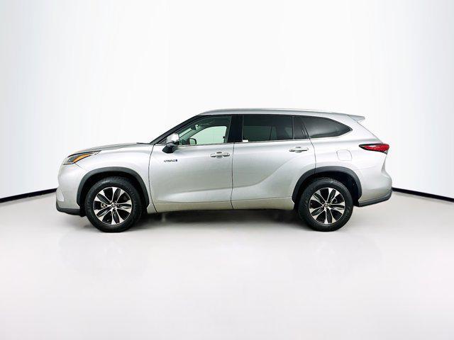 used 2021 Toyota Highlander Hybrid car, priced at $24,496