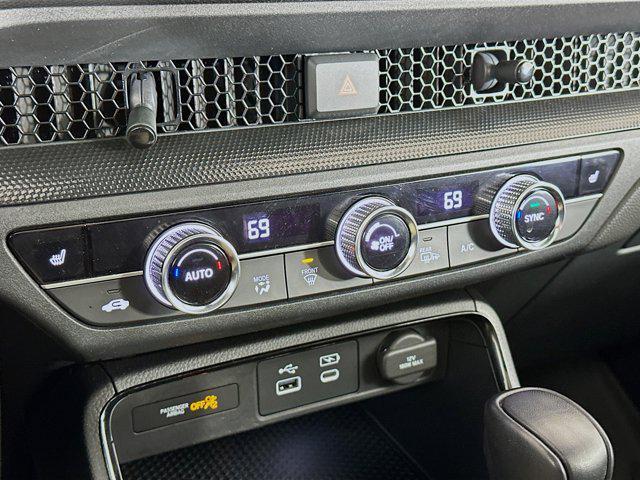 used 2024 Honda CR-V Hybrid car, priced at $27,496