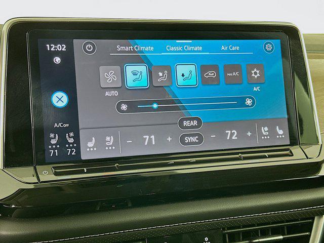 used 2025 Volkswagen Atlas car, priced at $29,987