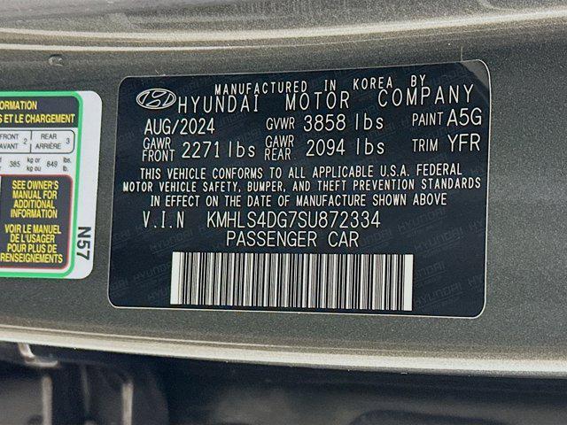 used 2025 Hyundai Elantra car, priced at $18,496