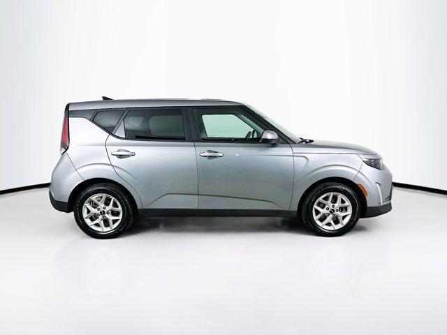 used 2025 Kia Soul car, priced at $15,496