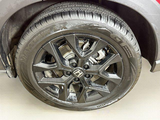 used 2025 Honda HR-V car, priced at $23,496