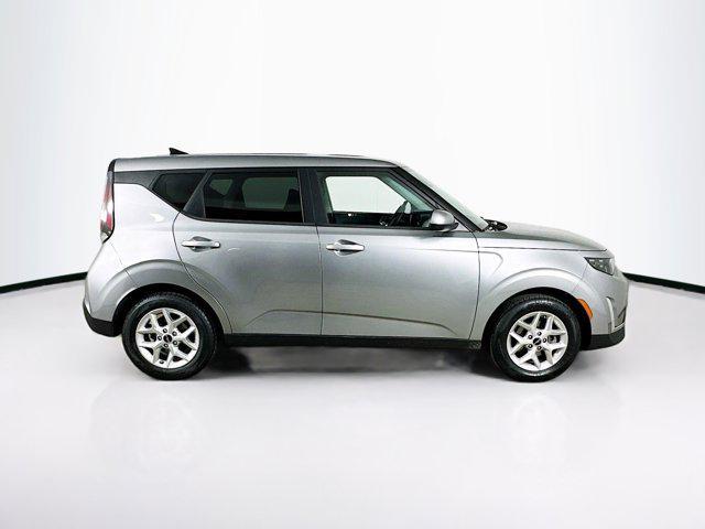 used 2025 Kia Soul car, priced at $15,487