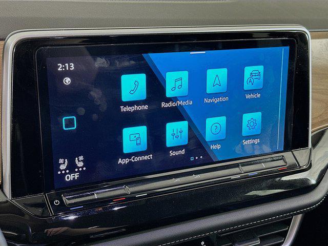 used 2025 Volkswagen Atlas car, priced at $29,996