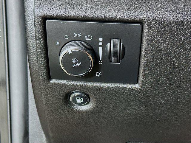 used 2018 Jeep Grand Cherokee car, priced at $18,695