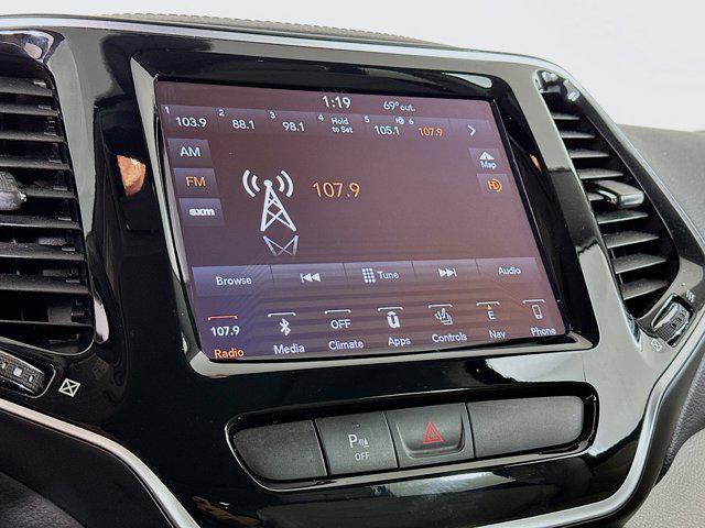 used 2019 Jeep Cherokee car, priced at $16,297