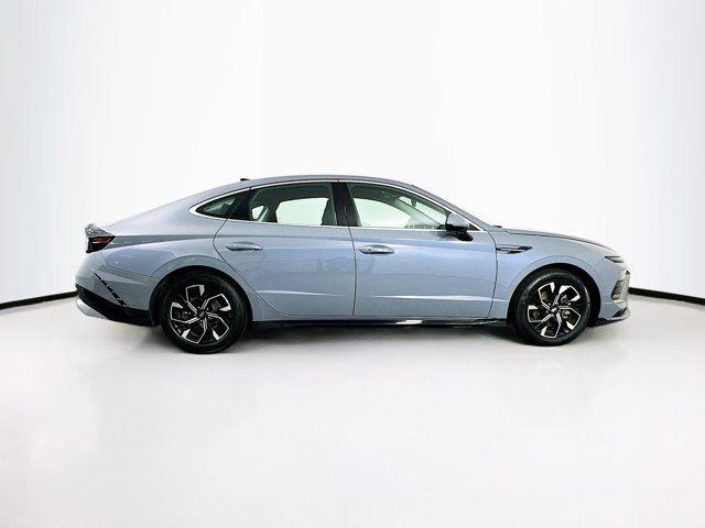 used 2025 Hyundai Sonata car, priced at $22,195