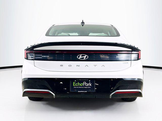 used 2025 Hyundai Sonata Hybrid car, priced at $20,496