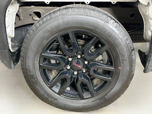 used 2023 GMC Sierra 1500 car, priced at $34,997
