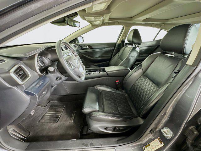 used 2023 Nissan Maxima car, priced at $28,996