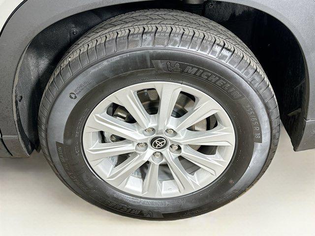 used 2025 Toyota Grand Highlander car, priced at $41,197
