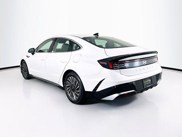 used 2025 Hyundai Sonata Hybrid car, priced at $21,397