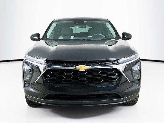 used 2024 Chevrolet Trax car, priced at $18,487