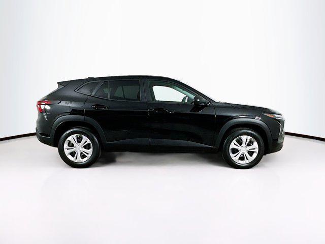 used 2024 Chevrolet Trax car, priced at $18,487