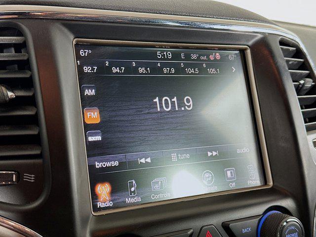 used 2015 Jeep Grand Cherokee car, priced at $7,487