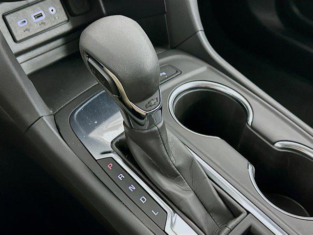 used 2024 Chevrolet Equinox car, priced at $20,987