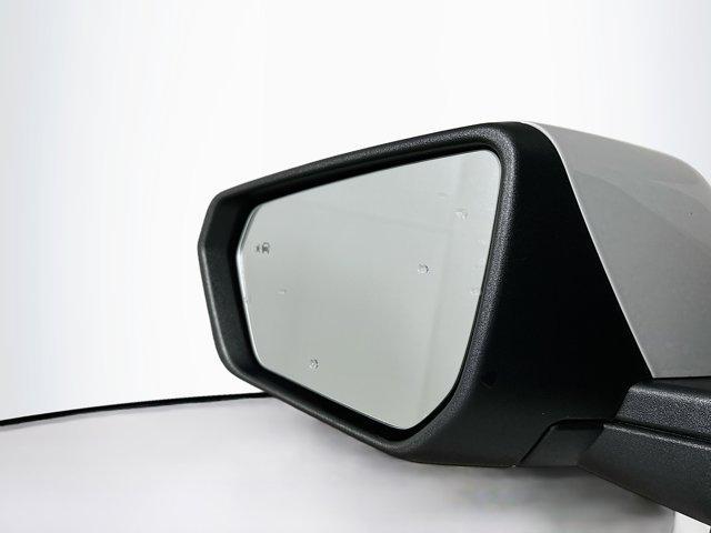 used 2024 Chevrolet Equinox car, priced at $20,987