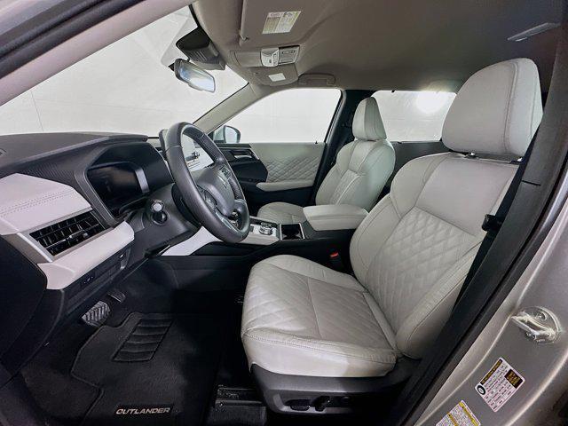 used 2024 Mitsubishi Outlander car, priced at $23,697