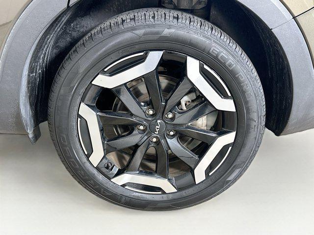 used 2025 Kia Telluride car, priced at $32,695