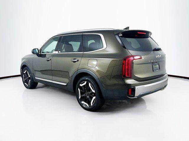used 2025 Kia Telluride car, priced at $32,695