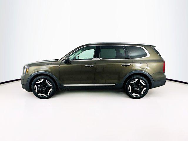 used 2025 Kia Telluride car, priced at $32,695