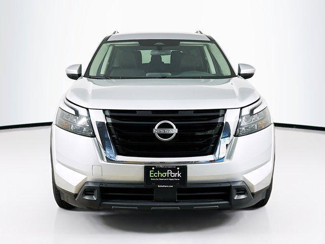 used 2025 Nissan Pathfinder car, priced at $28,987
