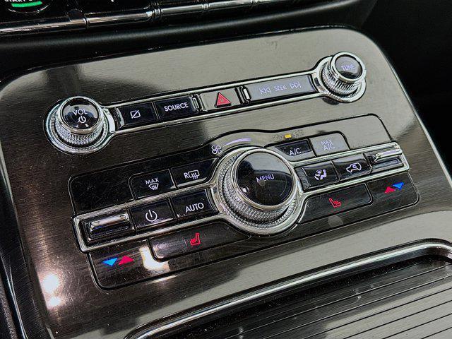 used 2023 Lincoln Nautilus car, priced at $25,497