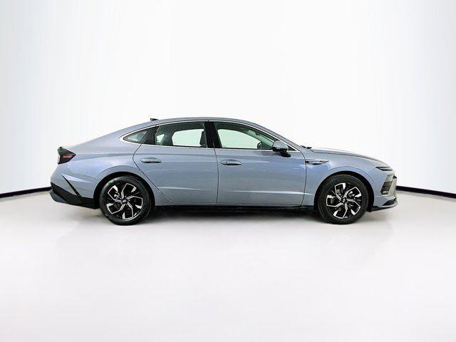 used 2025 Hyundai Sonata car, priced at $21,297