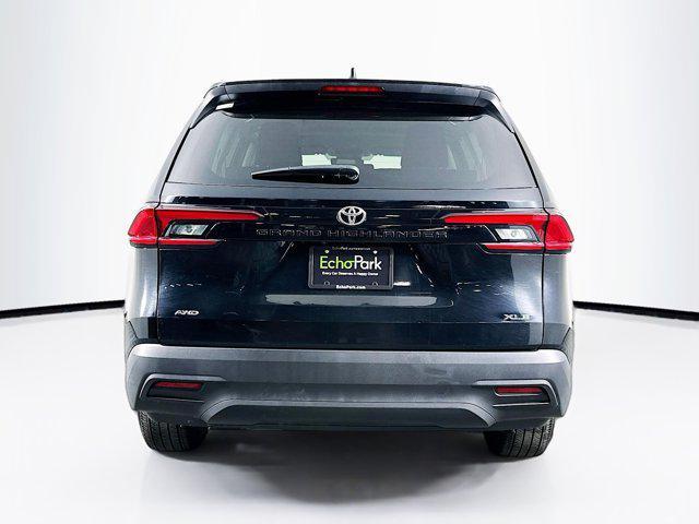 used 2025 Toyota Grand Highlander car, priced at $40,496
