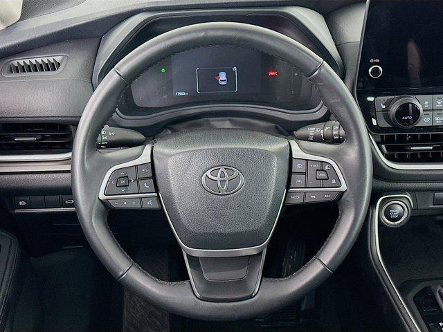 used 2025 Toyota Grand Highlander car, priced at $40,496