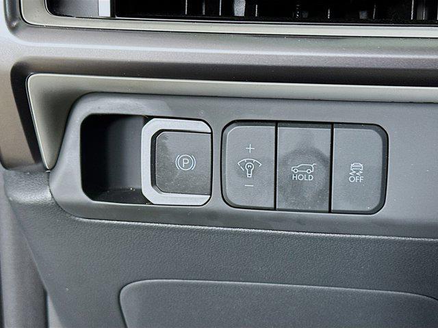 used 2024 Hyundai Santa Fe car, priced at $29,487