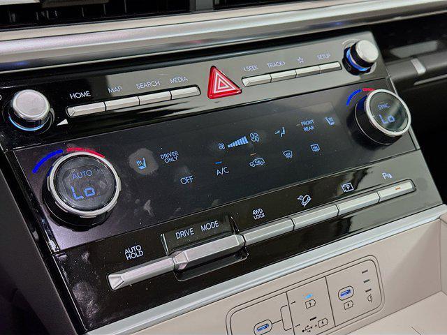 used 2024 Hyundai Santa Fe car, priced at $29,487