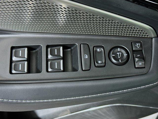 used 2023 Acura MDX car, priced at $39,496